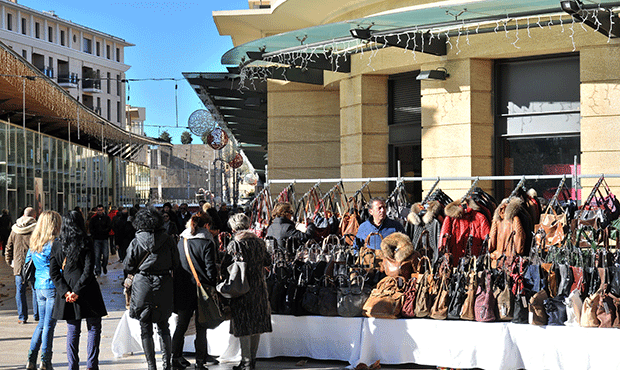 Organisation des marchés pendant les fêtes de Noël