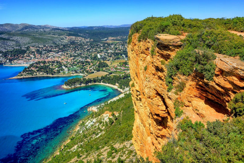 Cassis, les calanques en bateau et dégustation de vins - OP4