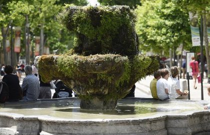 Fontaines