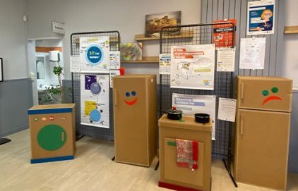 Exposition "Dans mon quartier, je consomme malin" au Repère Jeunesse