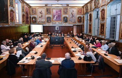 Sophie Joissains, Maire d'Aix-en-Provence, a installé le nouveau Conseil (...)