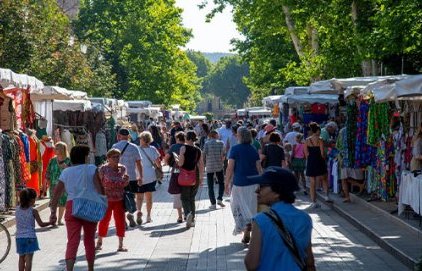 Adaptation des horaires des marchés "Brocante", "Textile" et
