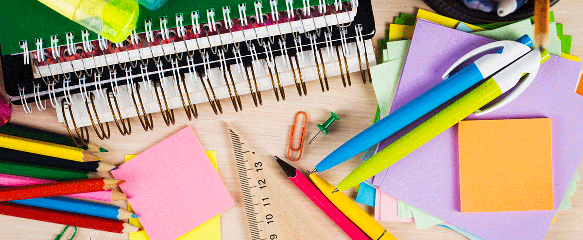 Vente d'articles scolaires par la Croix-Rouge