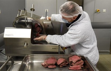 Une cuisine centrale au service des enfants