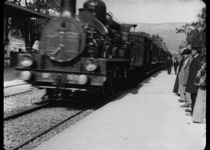 Projection : L'arrivée d'un train à La Ciotat de Louis Lumière