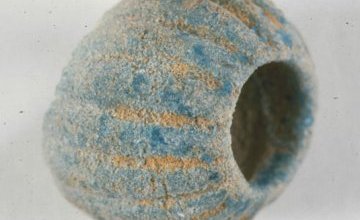 Perle en pate de verre 2
