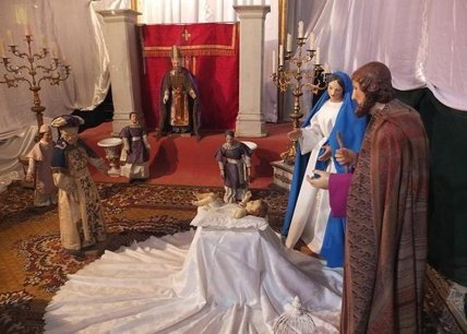 Crèches blanches et Chemin de Saint-Jacques