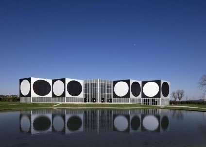 Vasarely remis en lumière (2013/2019) - La restauration architecturale de la (…)