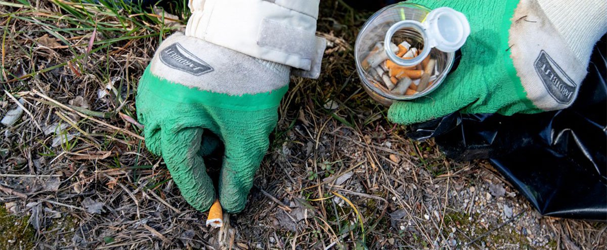 Ramassage de déchets dans le PNU