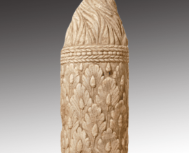 Torche funéraire - Calcaire H=89 cm Diam.=37 cm - Antiquité seconde oitié du (…)