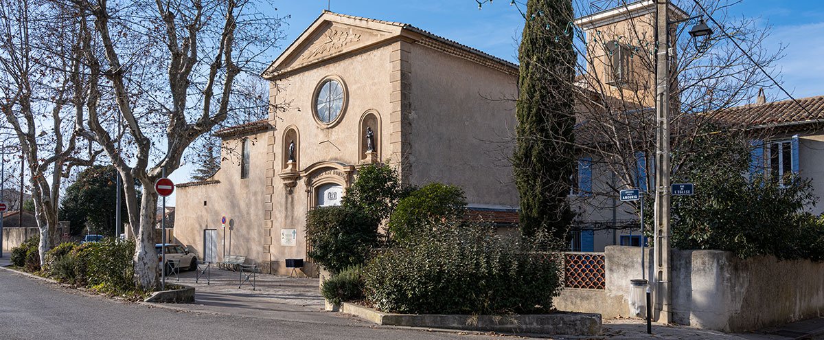 La rue de l'Eglise sécurisée