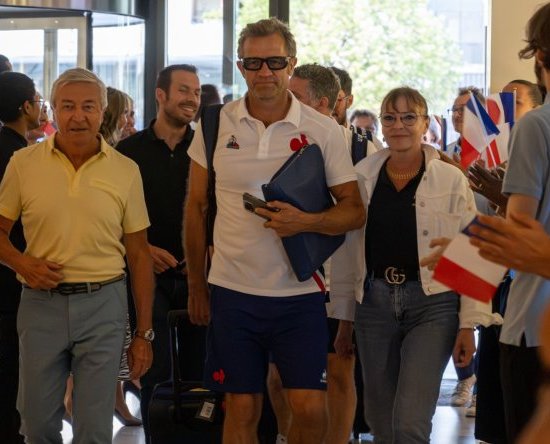 Arrivée de l'équipe de France de rugby à Aix-en-Provence