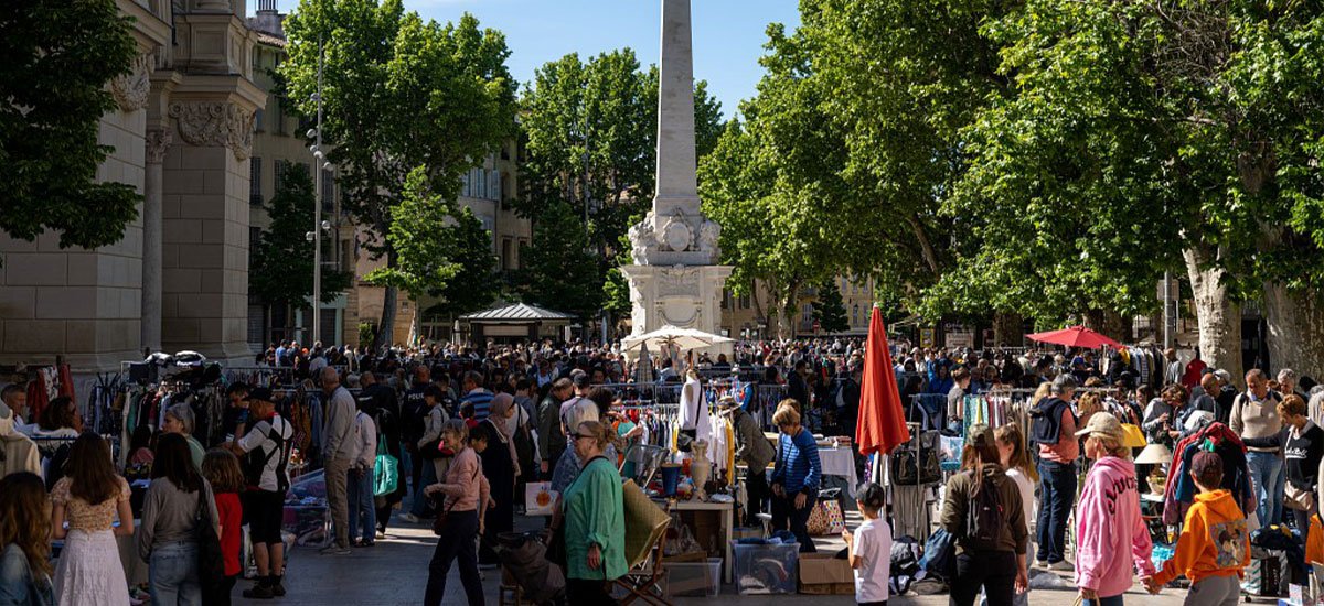 Vide-greniers de la Ville - Places Comtales et rue Thiers