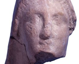 Statuette en terre cuite
