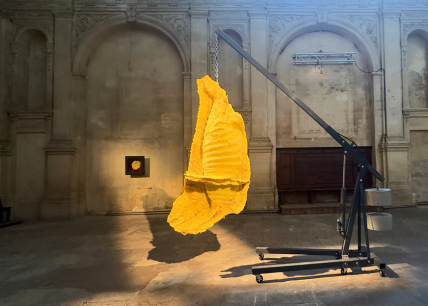 La Chute, histoire d'un châtiment silencieux