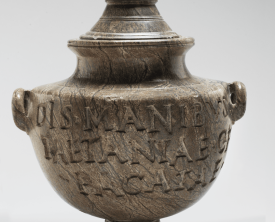 Urne cinéraire de Taetania Pacata - Serpentine H=49 cm Diam=39cm - Antiquité (…)