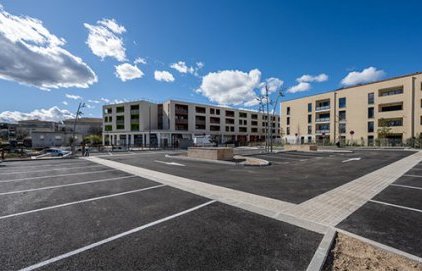 Nouvelles places de parking à la Duranne