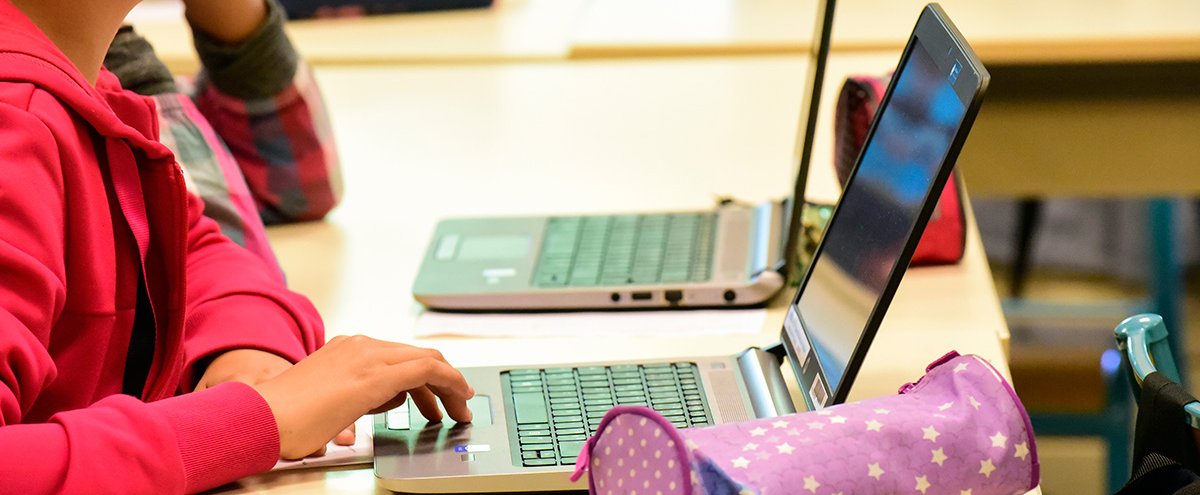 Enseignants, élèves et parents, connectés avec « Entaix »