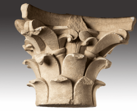 Chapiteau corinthien à feuille lisse - Calcaire H=40 cm L=49 cm Diam.=28 cm (…)