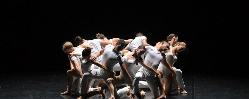 Angelin Preljocaj - Gravité