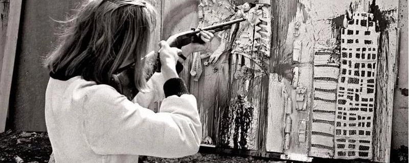 Les tableaux-tirs et les Nanas de Niki de Saint-Phalle