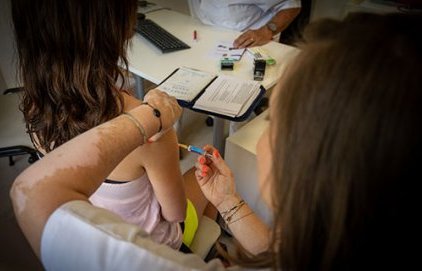 Le centre de vaccination, en pleine course avant l'été